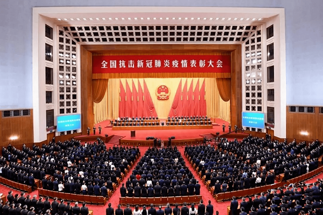  布克荣获社区关怀贡献奖获表彰  